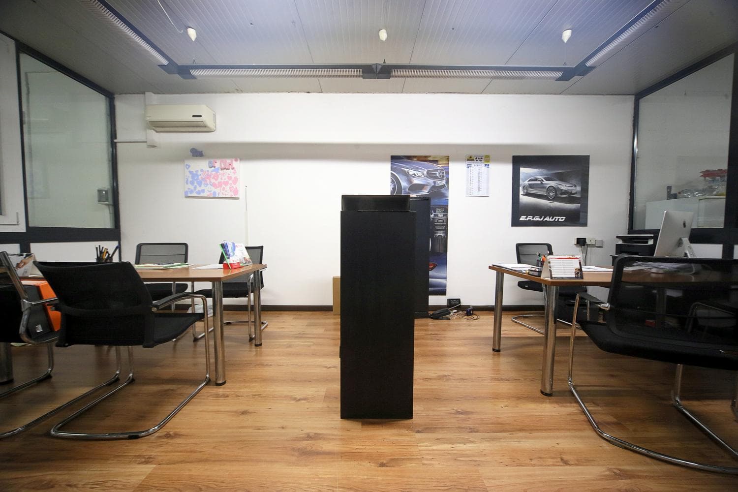 Il salone E.P.GJ. Auto a Brescia